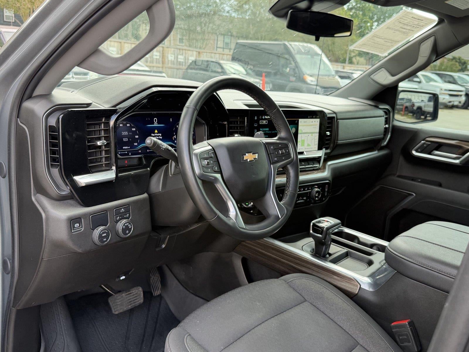 2025 Chevrolet Silverado 1500 LT