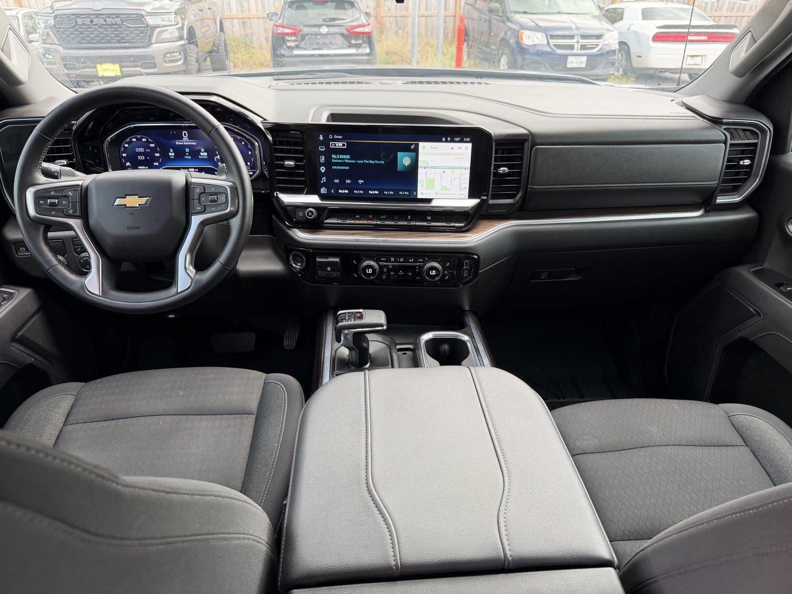 2025 Chevrolet Silverado 1500 LT