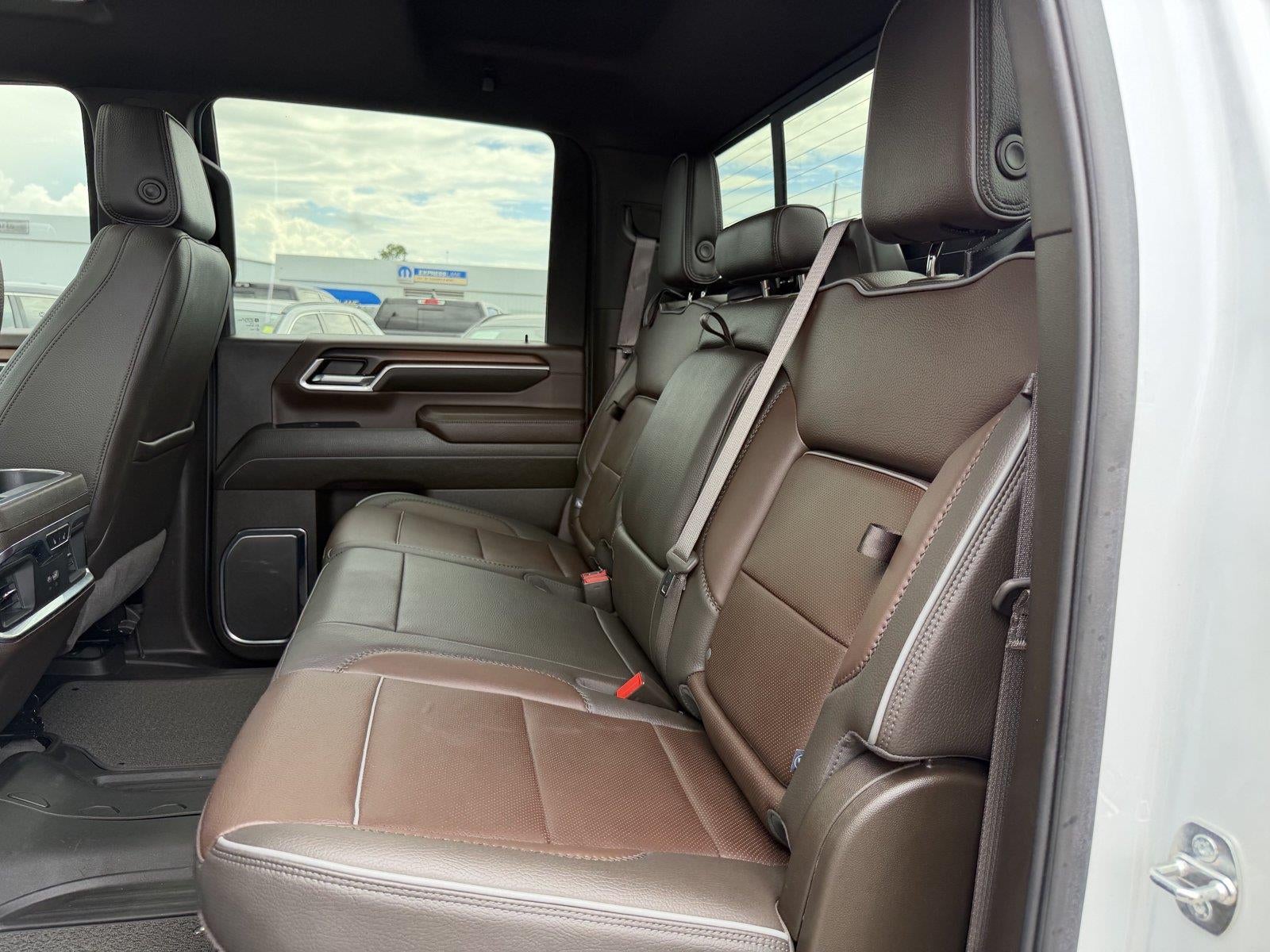 2024 GMC Sierra 3500HD Denali