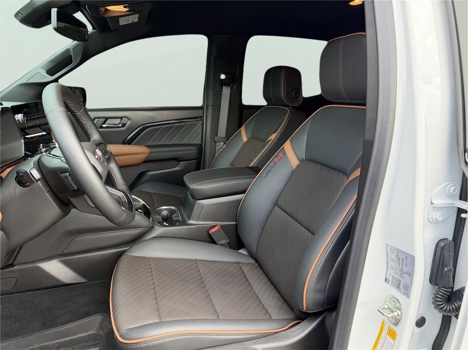 2026 GMC Canyon AT4, 4WD