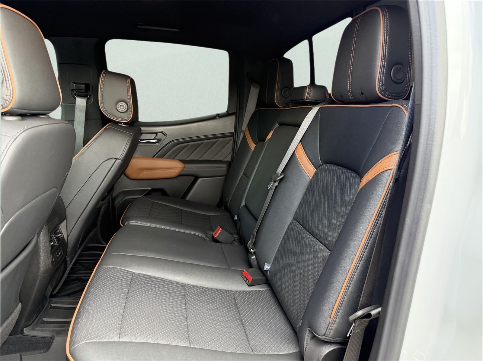 2026 GMC Canyon AT4, 4WD