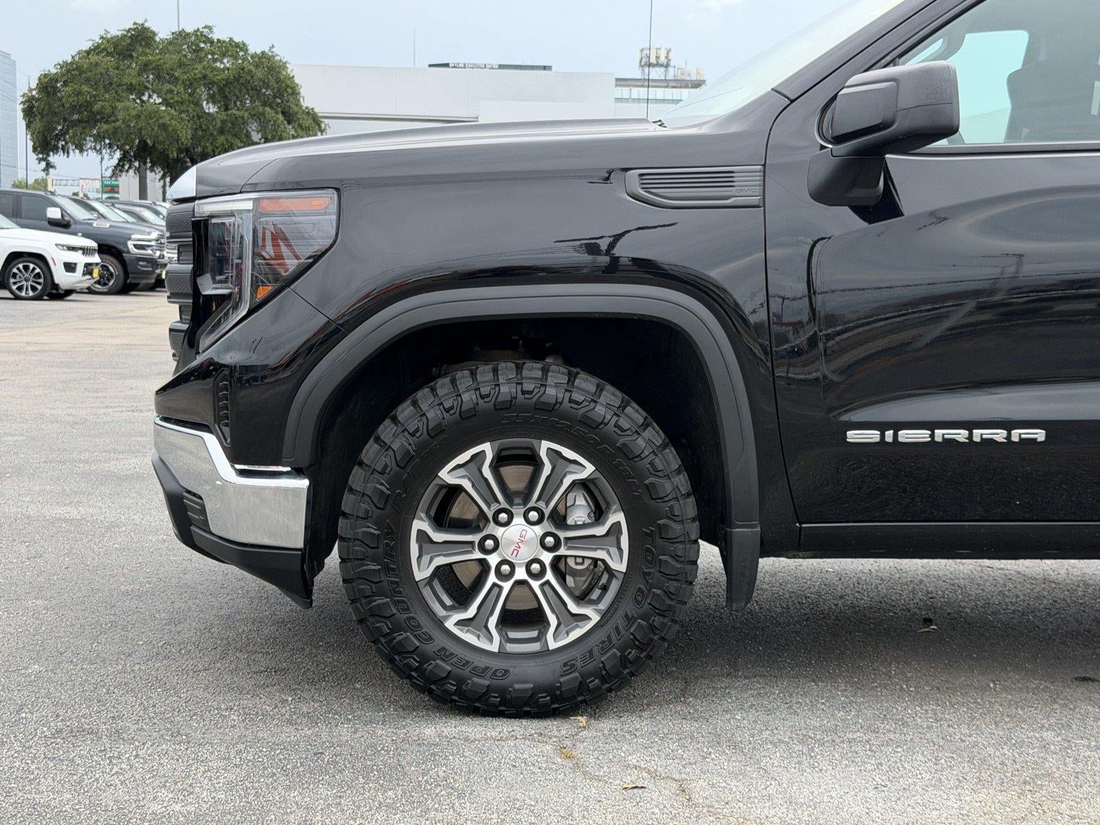 2023 GMC Sierra 1500 Pro