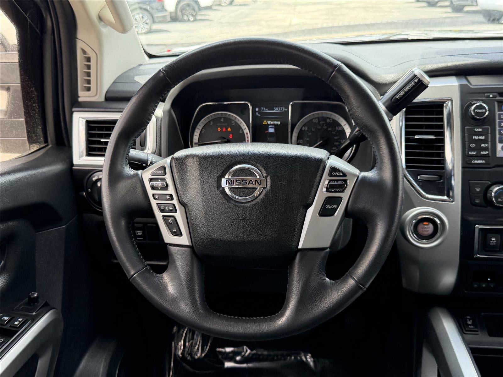 2018 Nissan TITAN SV