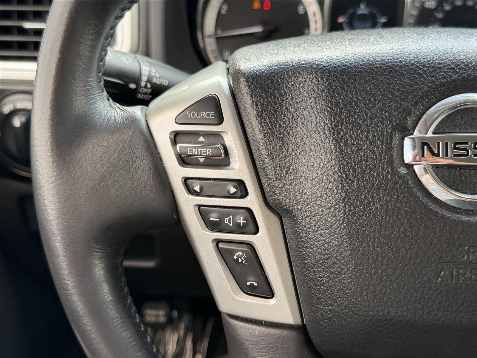 2018 Nissan TITAN SV