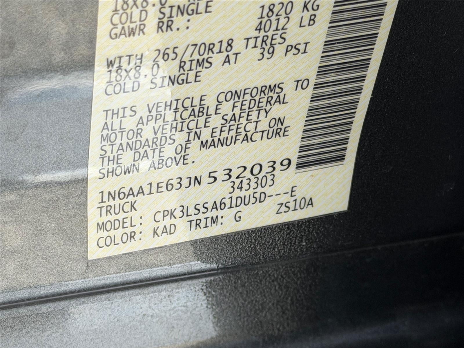 2018 Nissan TITAN SV