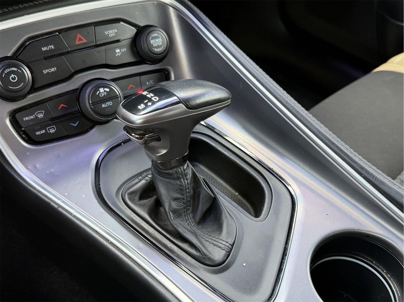 2021 Dodge Challenger SXT