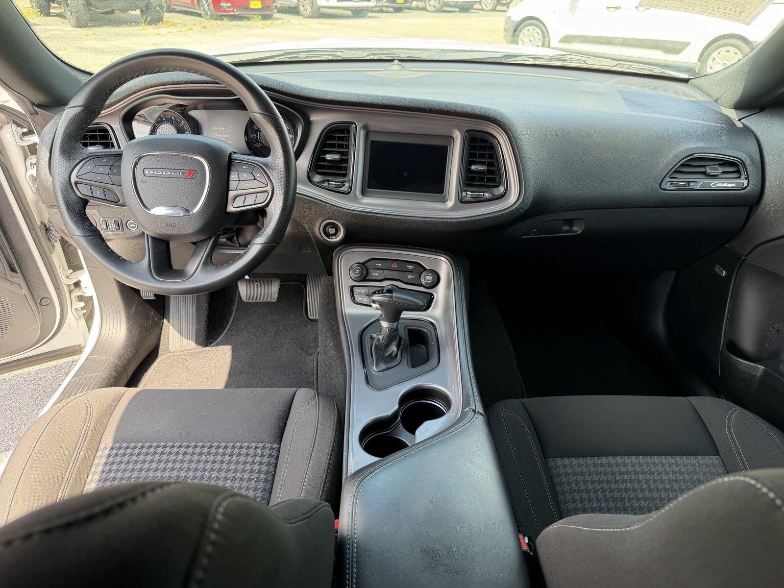 2023 Dodge Challenger SXT