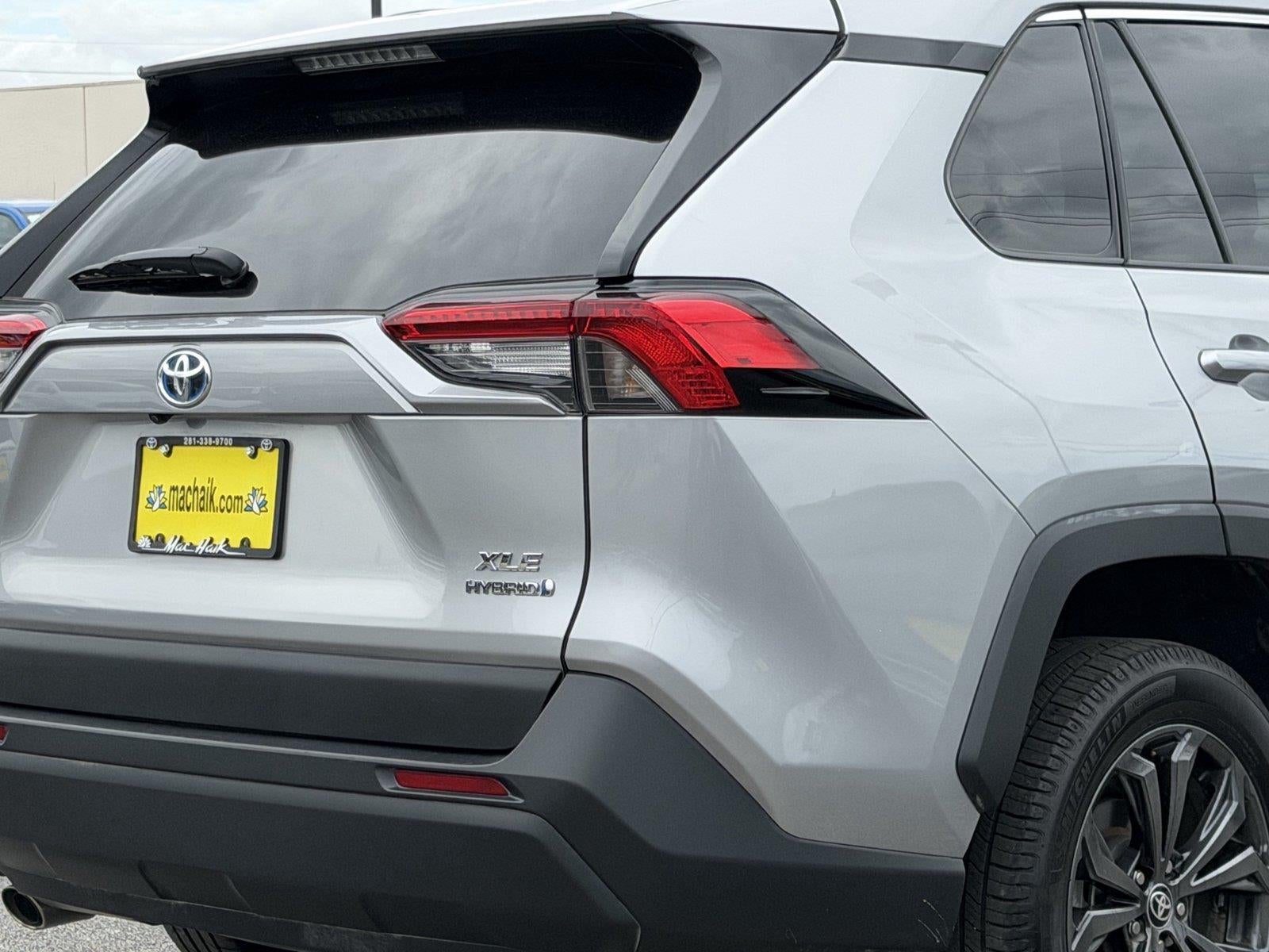 2024 Toyota Rav4 Hybrid XLE Premium