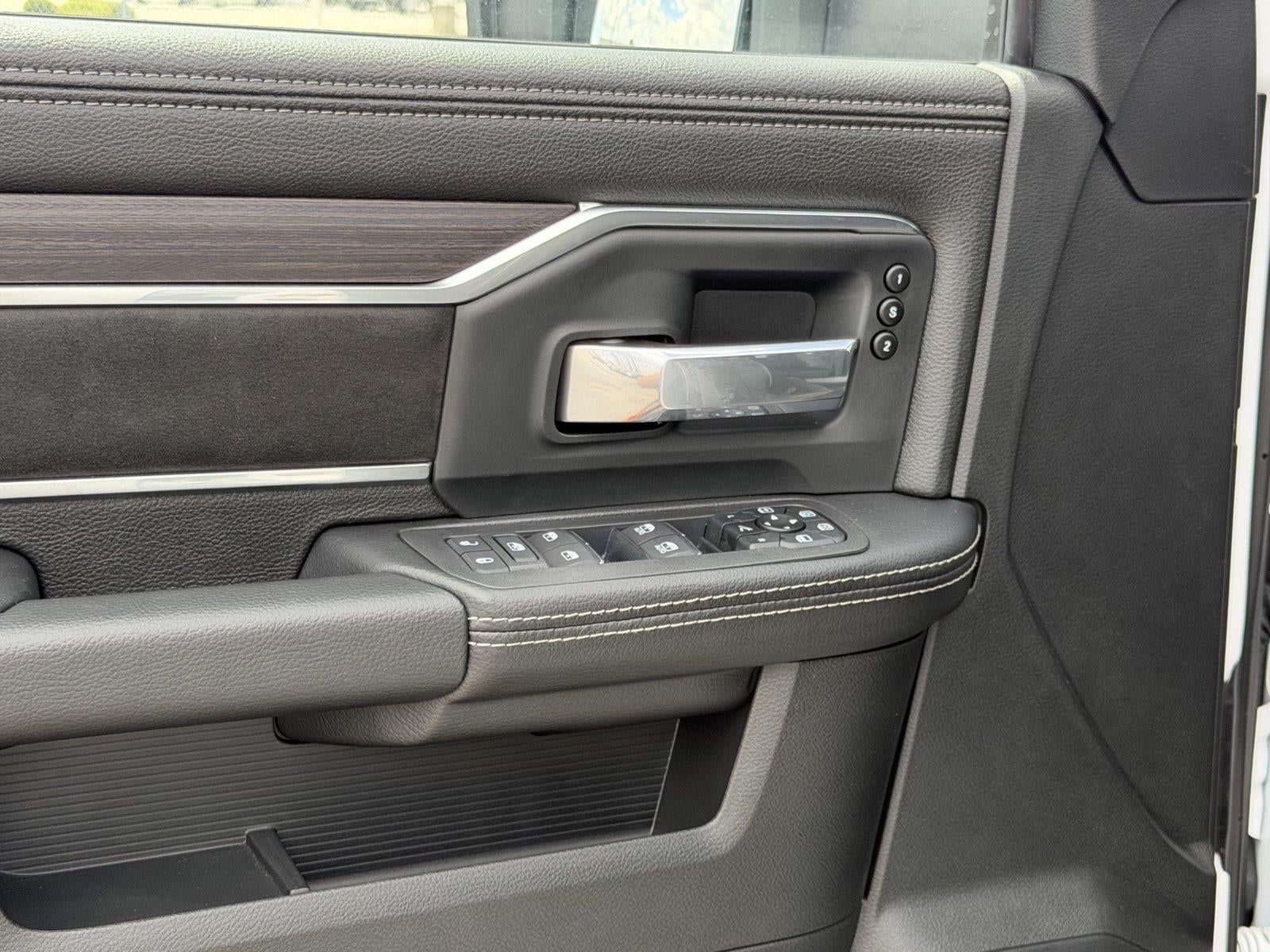 2025 RAM 2500 Laramie