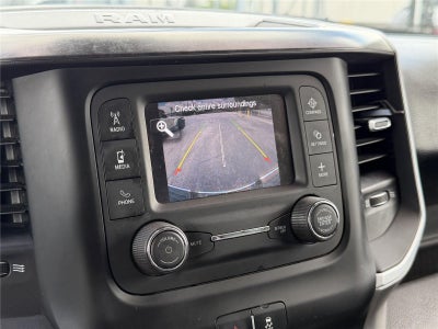 2020 RAM 3500 Big Horn Crew Cab 4x4 8' Box