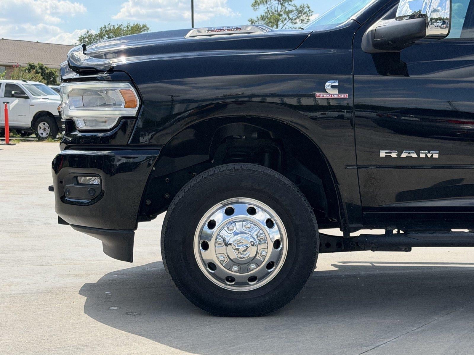 2024 RAM 3500 Laramie