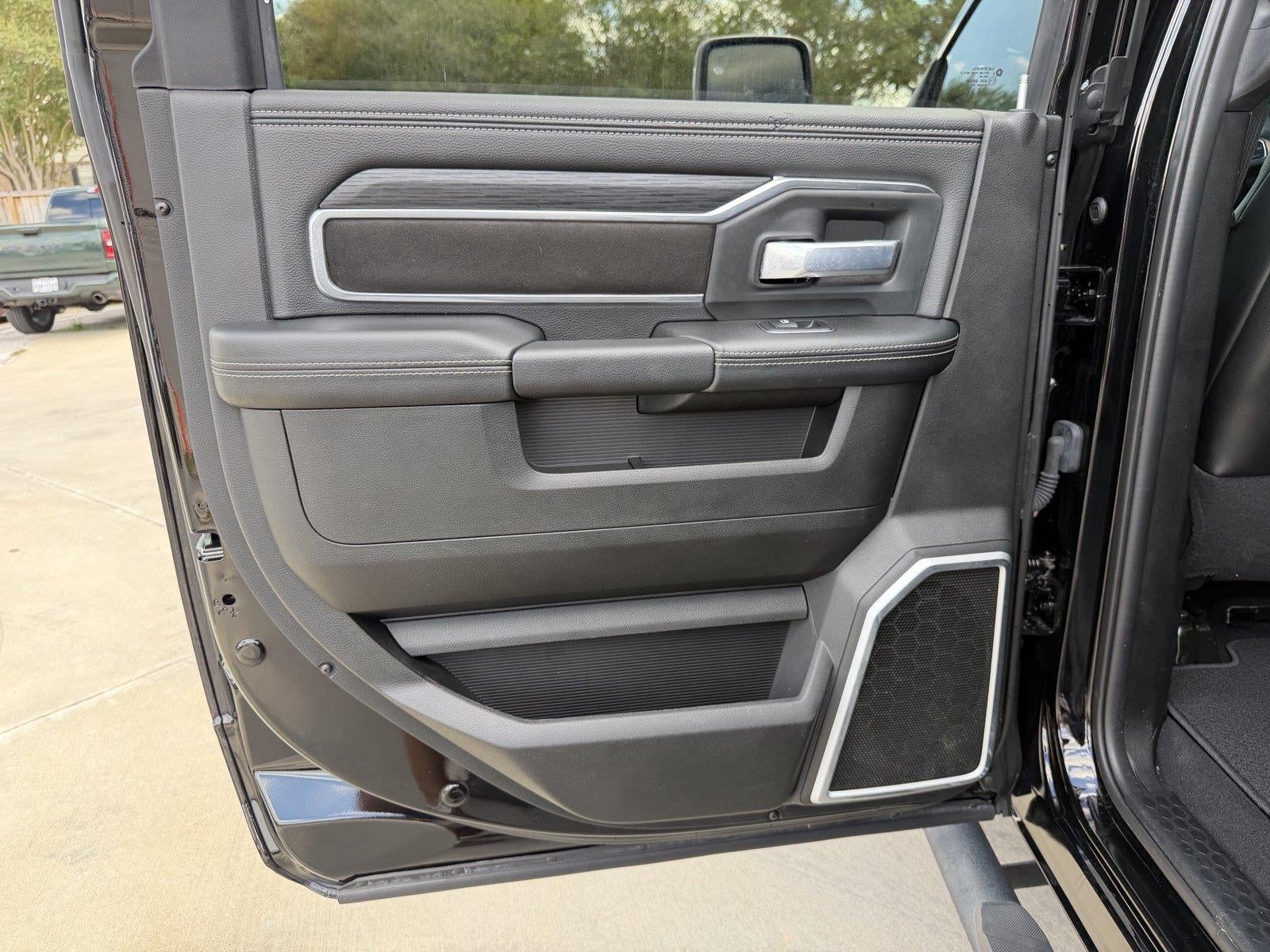2024 RAM 3500 Laramie