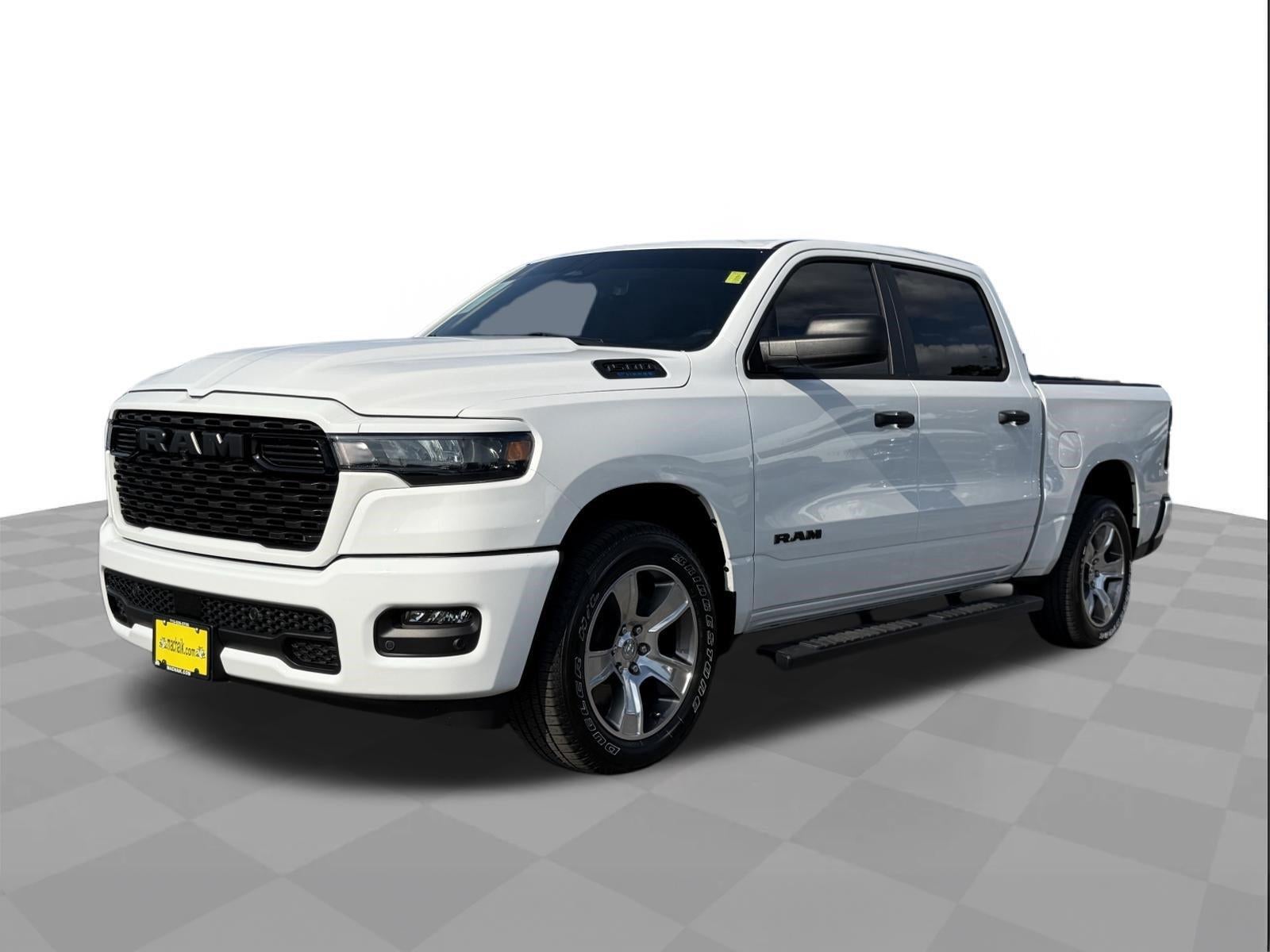 2026 RAM 1500 Express