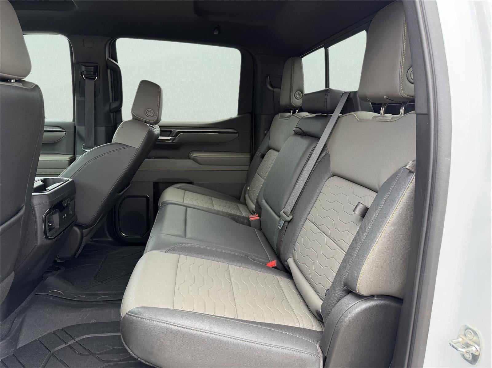 2023 Chevrolet Silverado 1500 4WD Crew Cab Short Bed ZR2