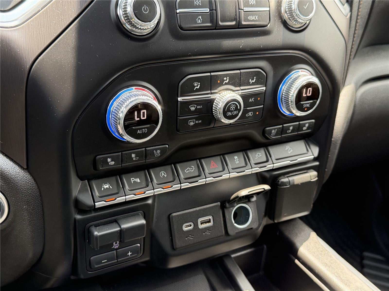 2020 GMC Sierra 1500 4WD Crew Cab Short Box AT4