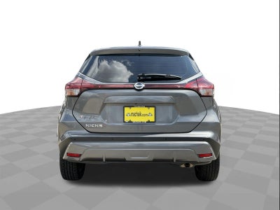 2021 Nissan KICKS S