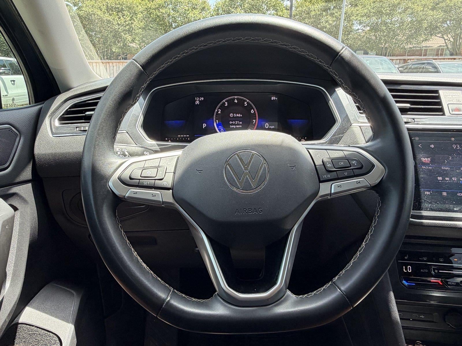 2023 Volkswagen Tiguan SE