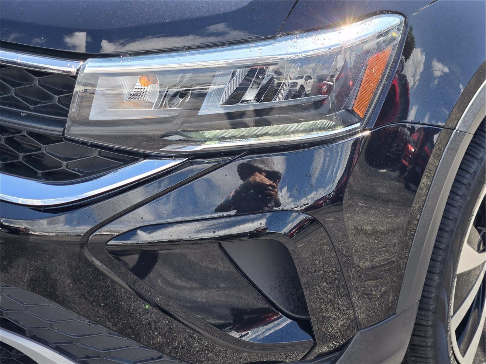 2023 Volkswagen TAOS SE