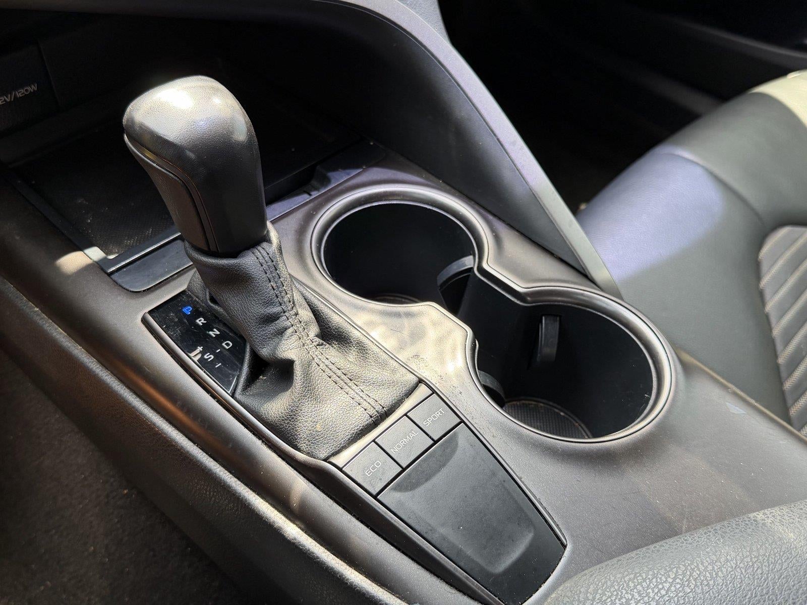 2022 Toyota Camry SE Nightshade