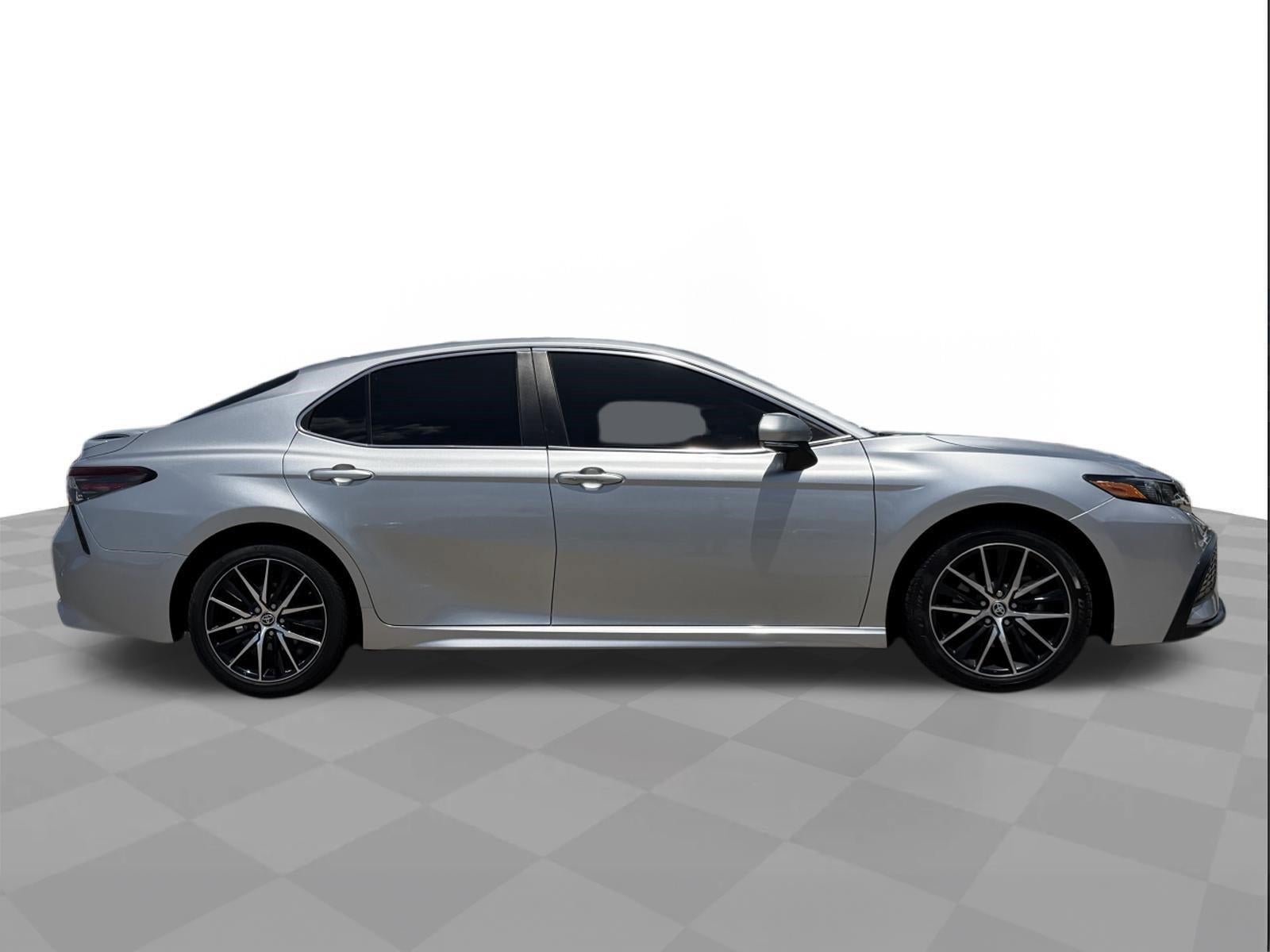2022 Toyota Camry SE Nightshade