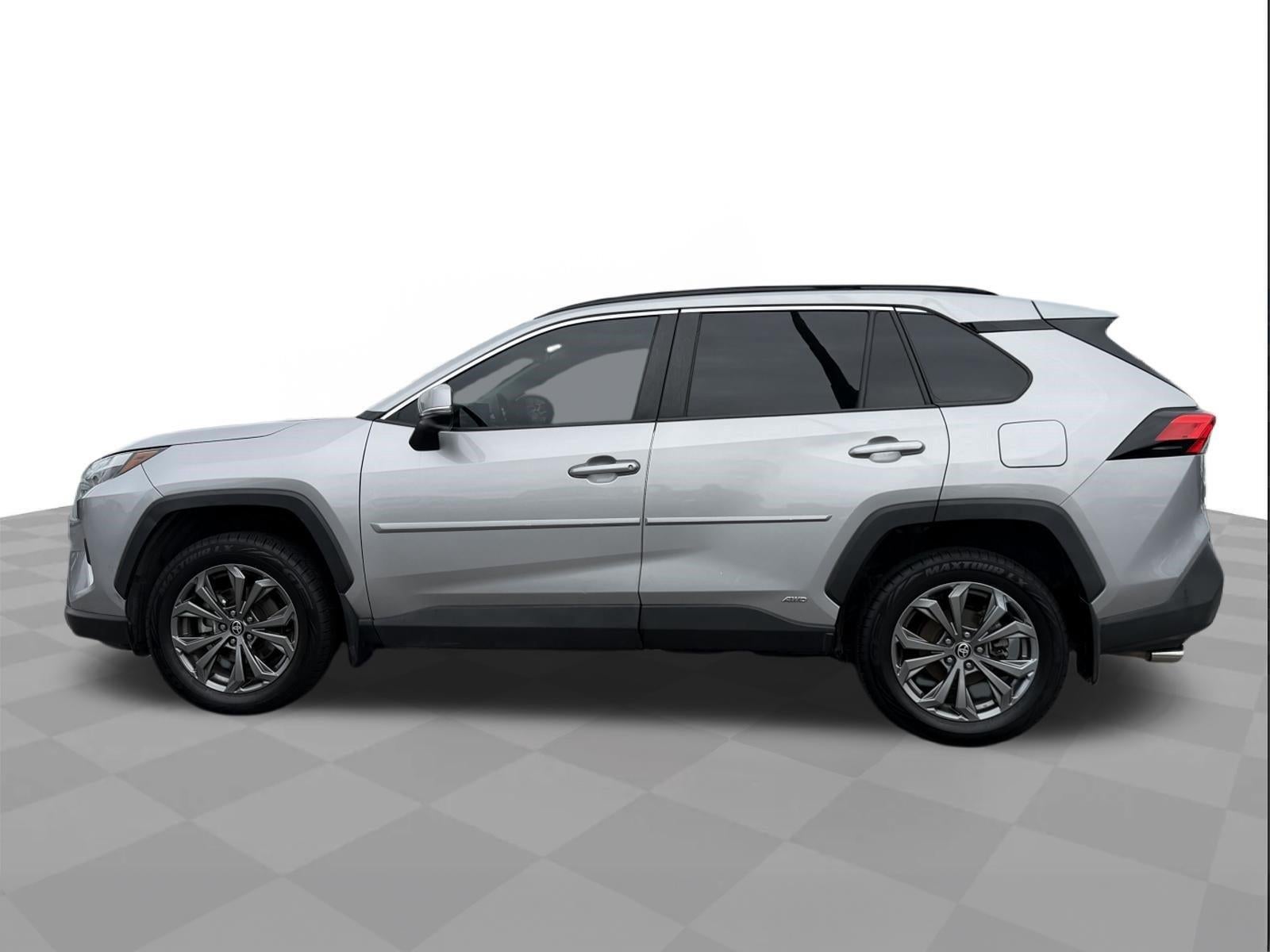 2022 Toyota Rav4 XLE Premium