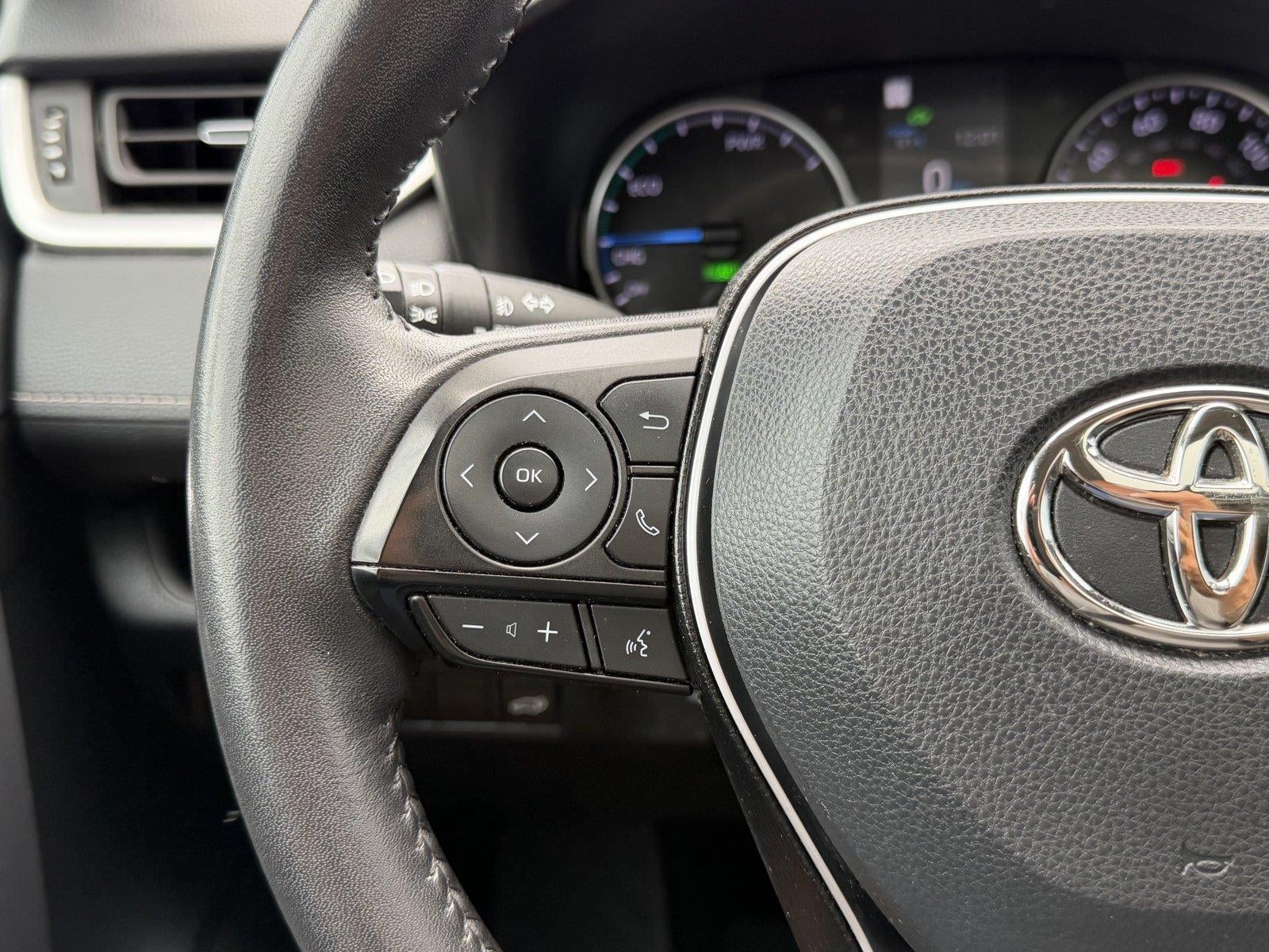 2022 Toyota Rav4 XLE Premium