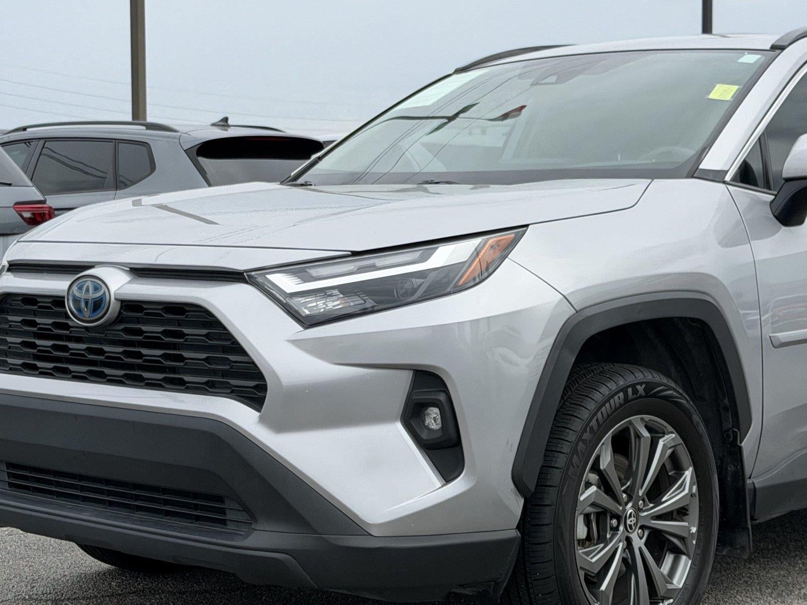 2022 Toyota Rav4 XLE Premium