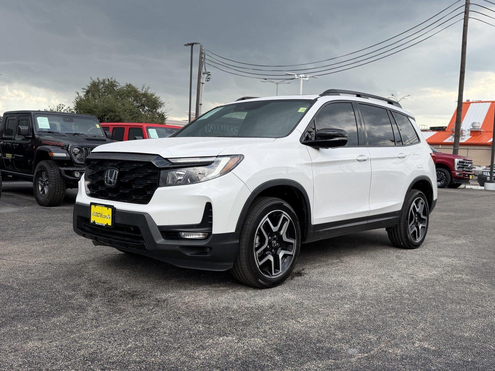 2023 Honda Passport Elite