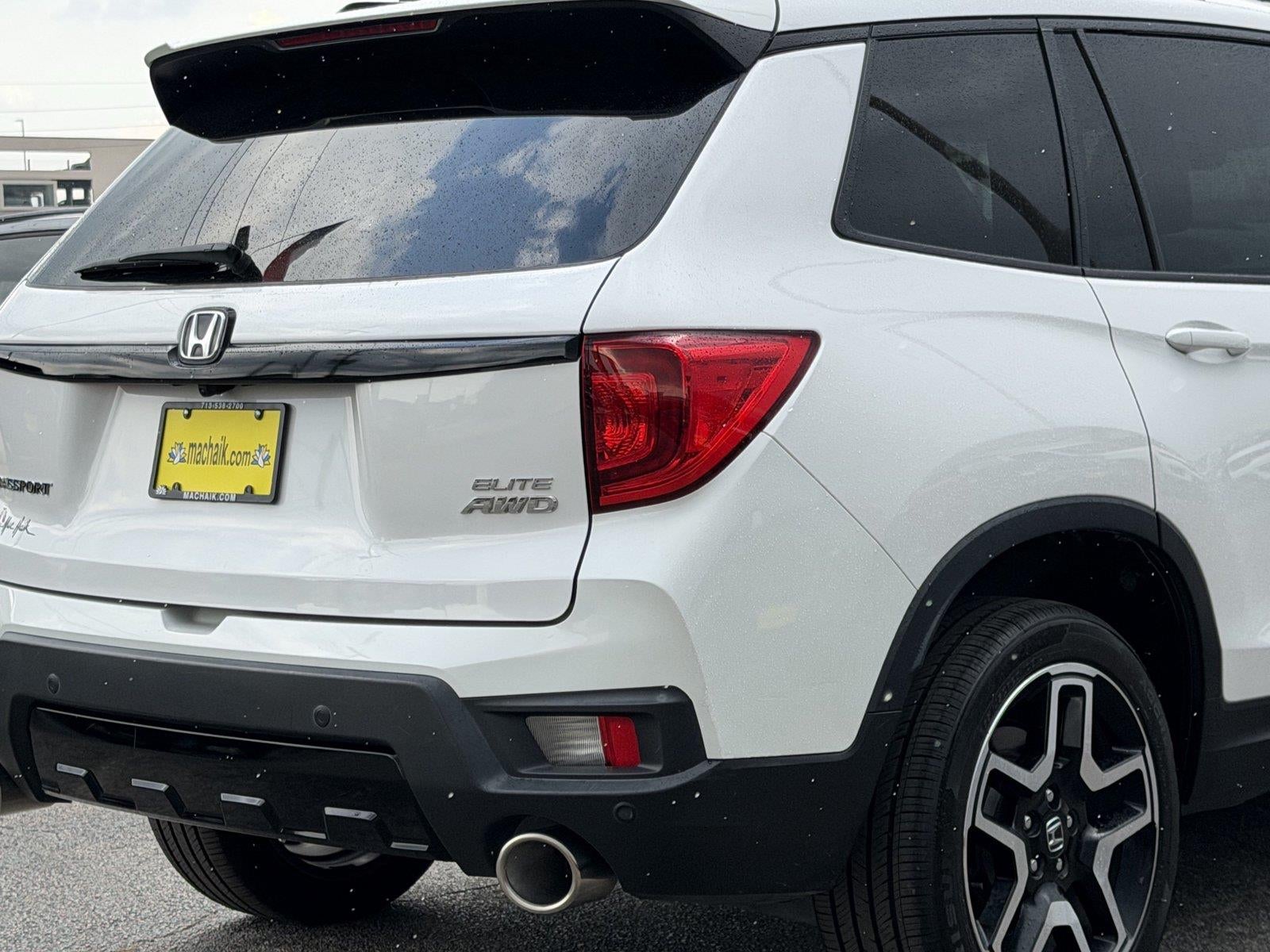 2023 Honda Passport Elite