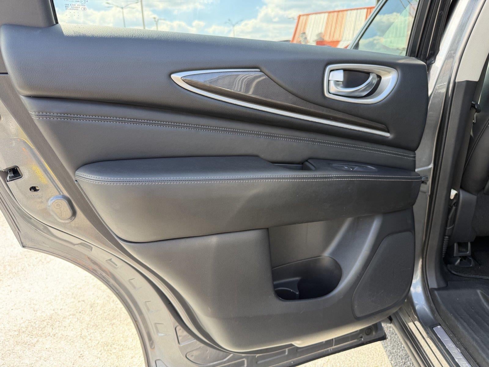 2018 INFINITI QX60 AWD