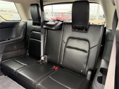 2023 Nissan Pathfinder SL FWD