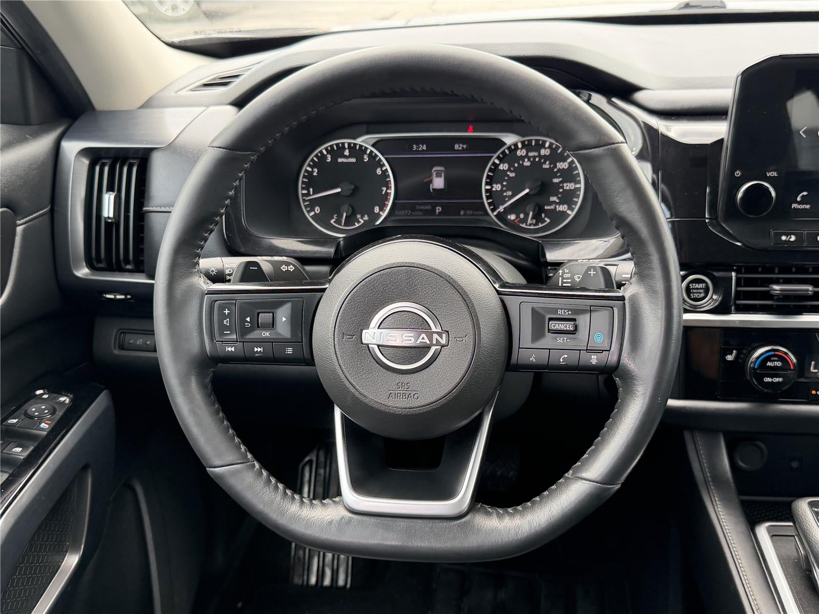 2023 Nissan Pathfinder SL FWD