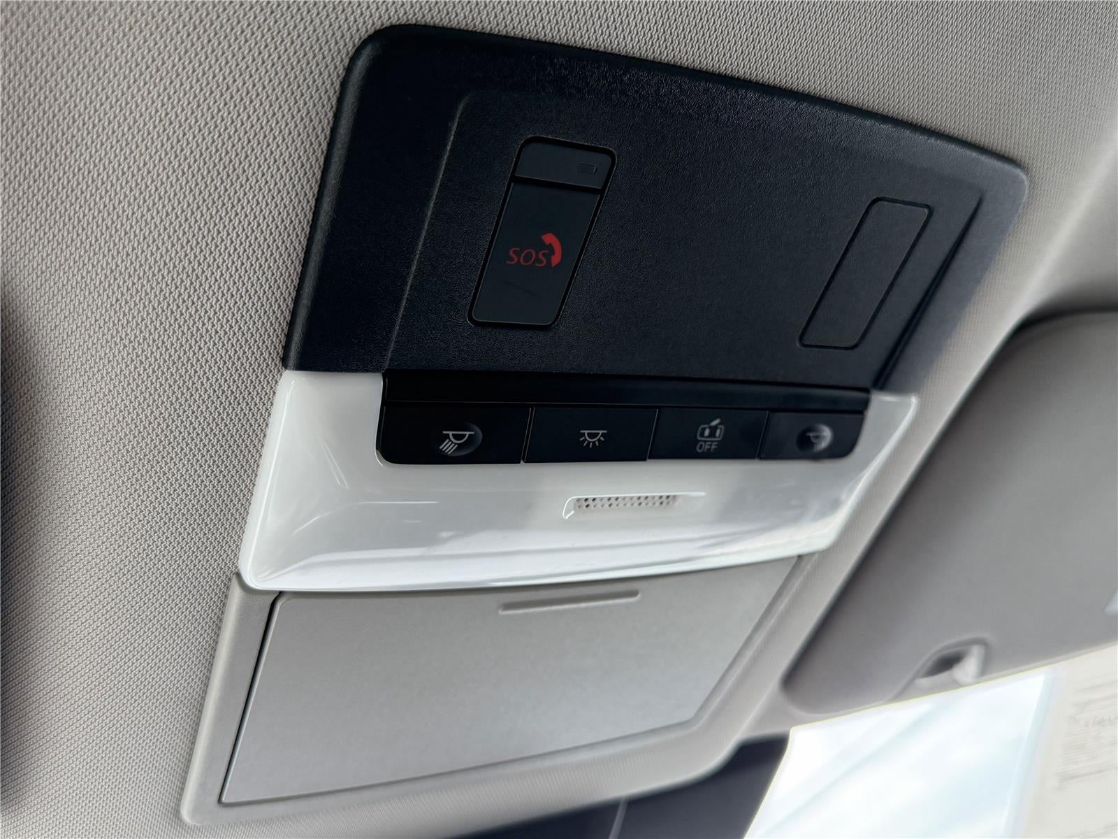 2023 Nissan Pathfinder SL FWD