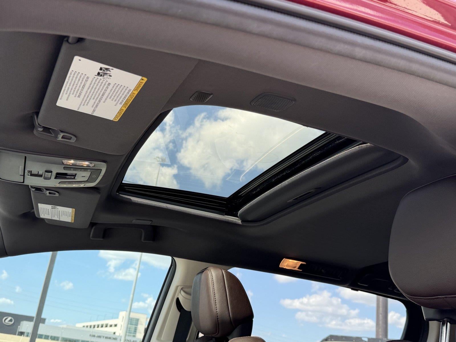 2024 Toyota Sienna Platinum 7-Passenger