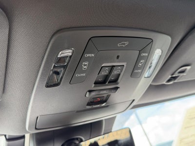 2024 Toyota Sienna Platinum 7-Passenger