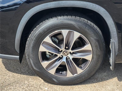 2023 Toyota Highlander Hyb Base
