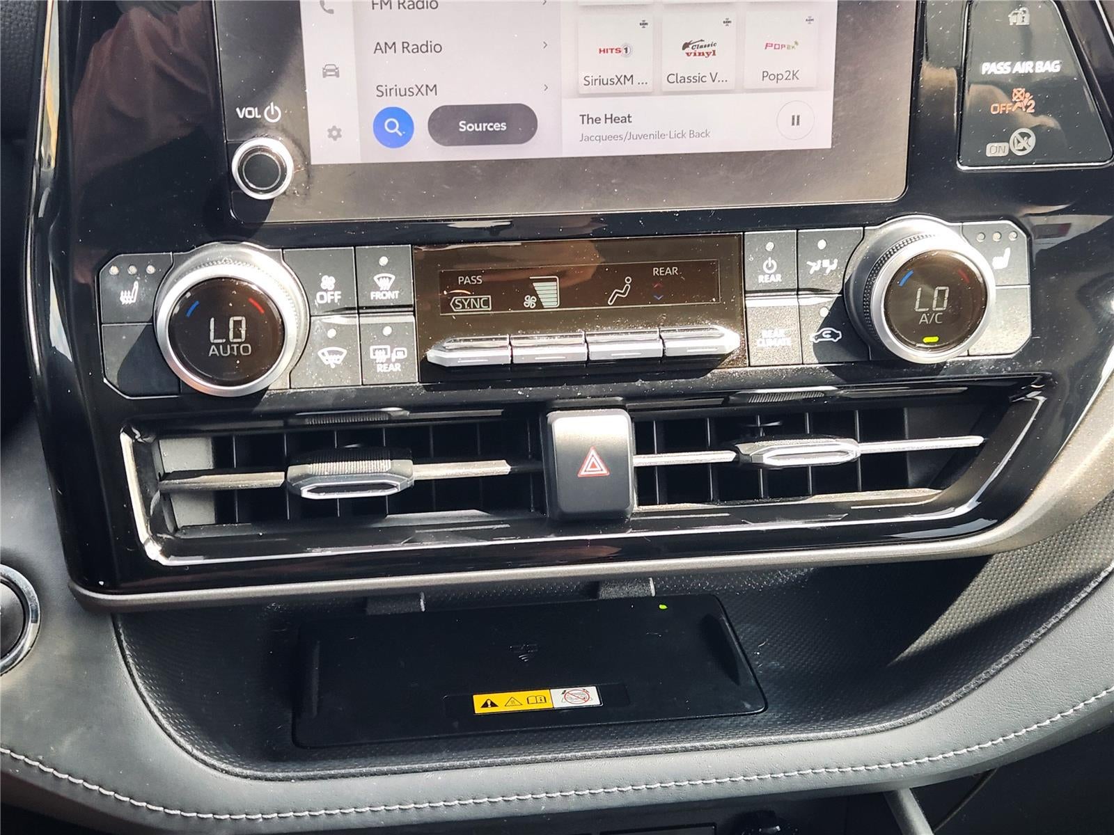 2023 Toyota Highlander Hyb Base