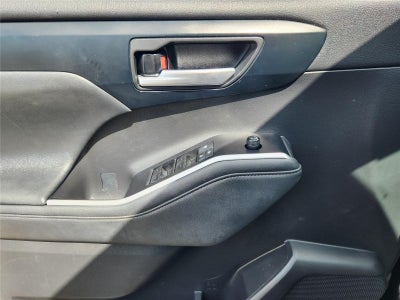 2023 Toyota Highlander Hyb Base