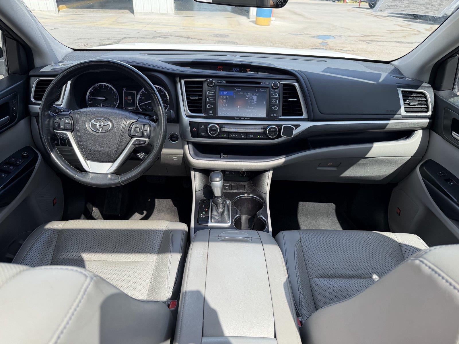 2018 Toyota Highlander Limited Platinum