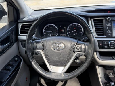 2018 Toyota Highlander Limited Platinum