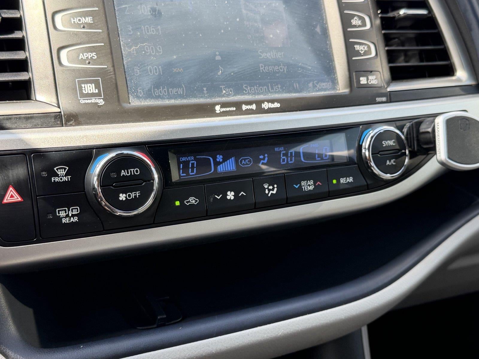 2018 Toyota Highlander Limited Platinum