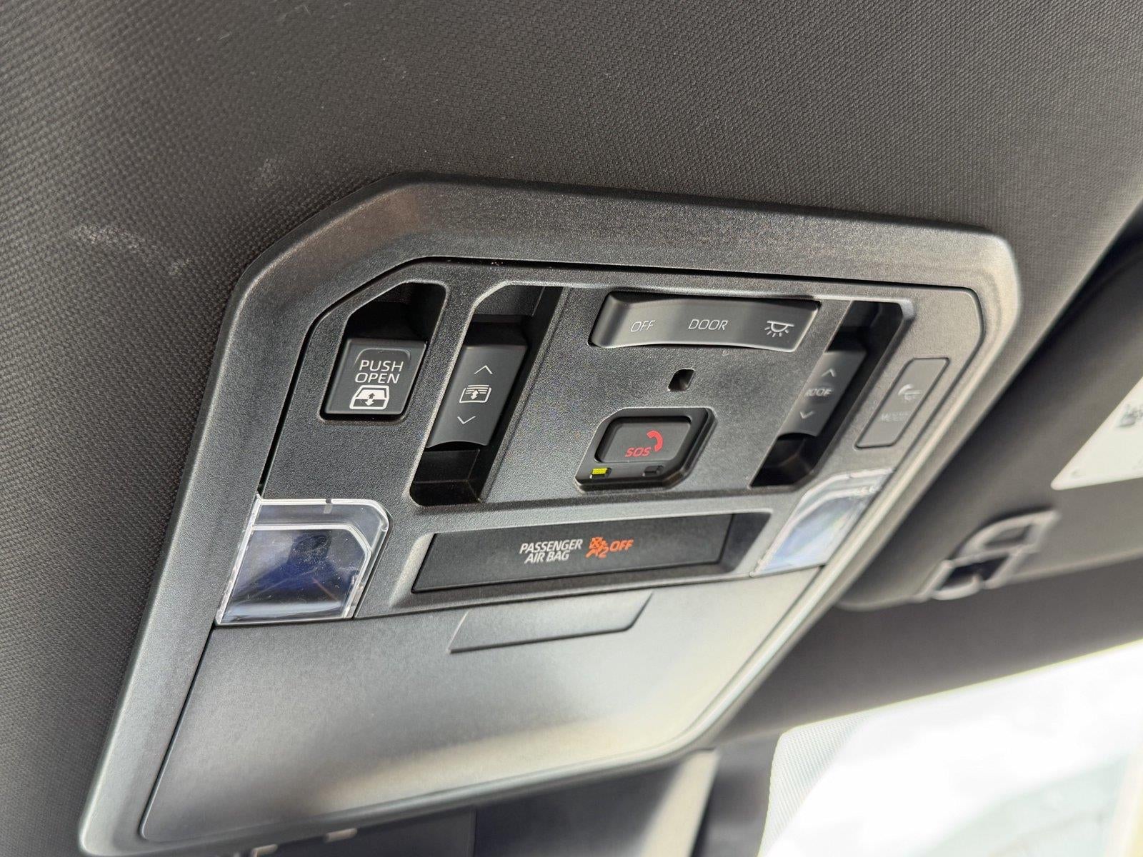 2023 Toyota Tundra Platinum HV