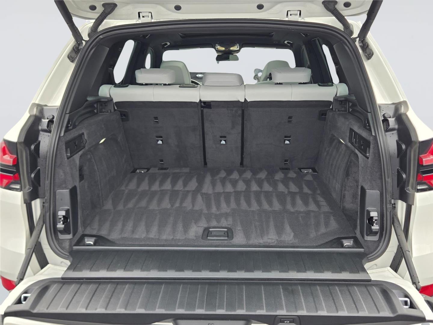 2025 BMW X5 sDrive40i