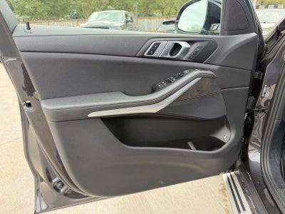 2022 BMW X5 45E