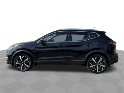 2022 Nissan Rogue Sport SL