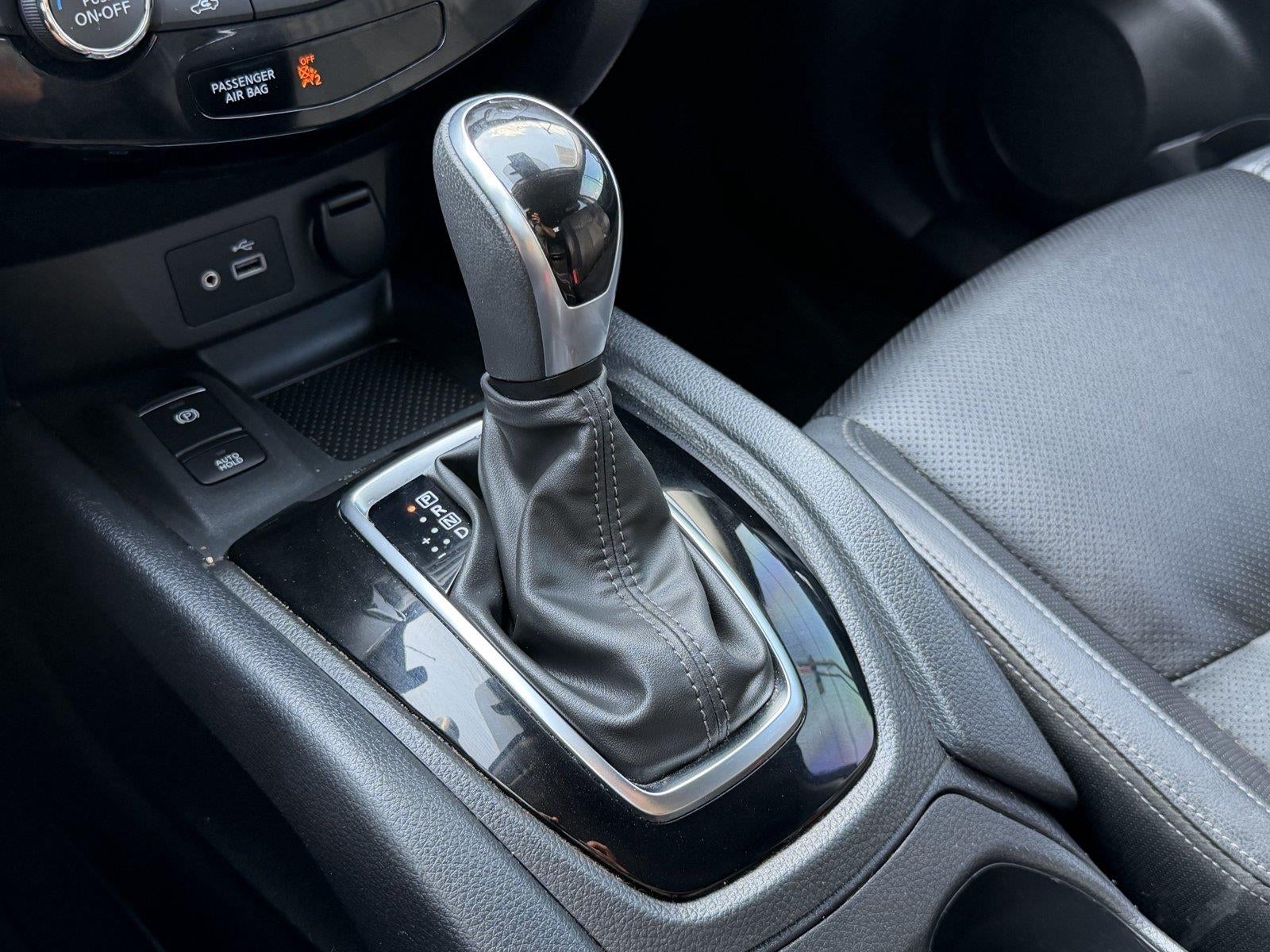 2022 Nissan Rogue Sport SL