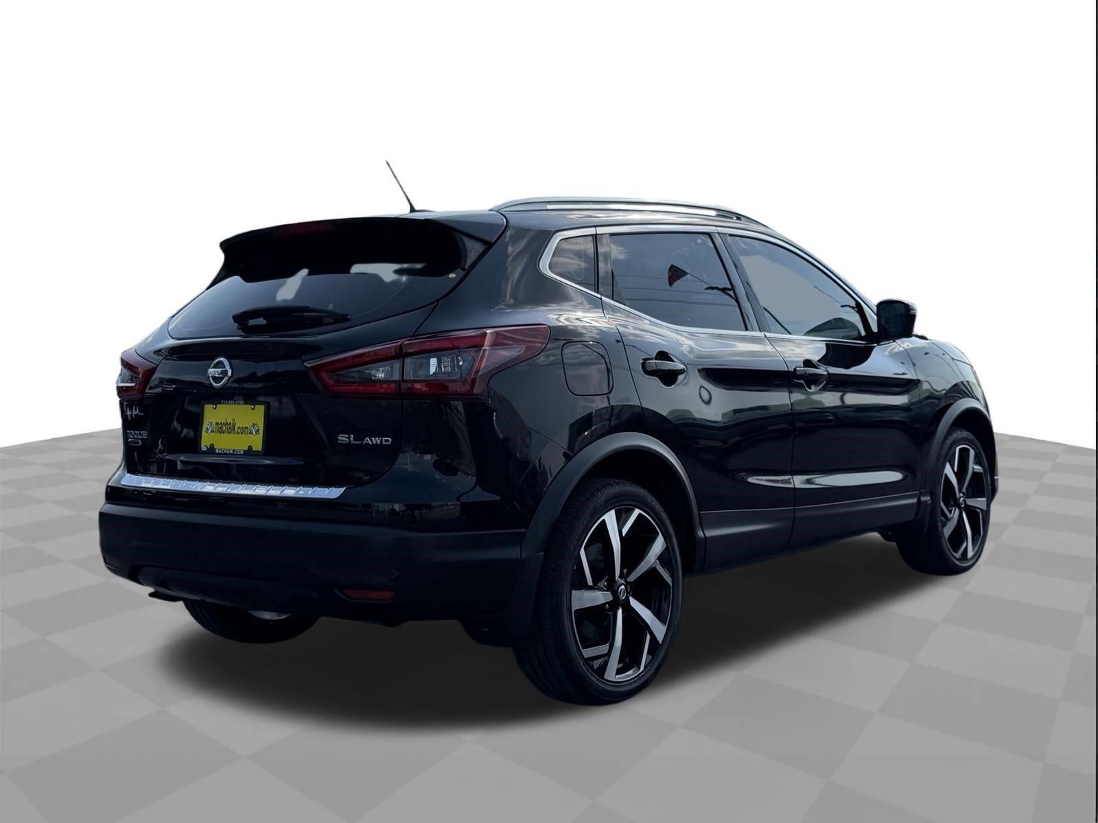 2022 Nissan Rogue Sport SL