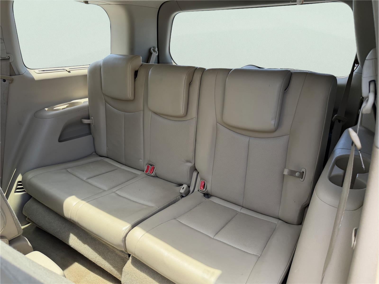 2015 Nissan Quest Platinum