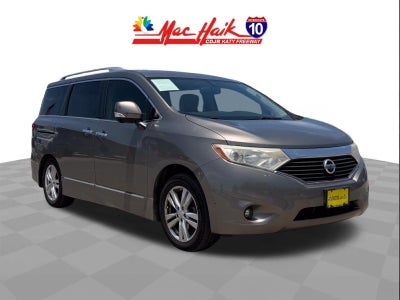 2015 Nissan Quest Platinum