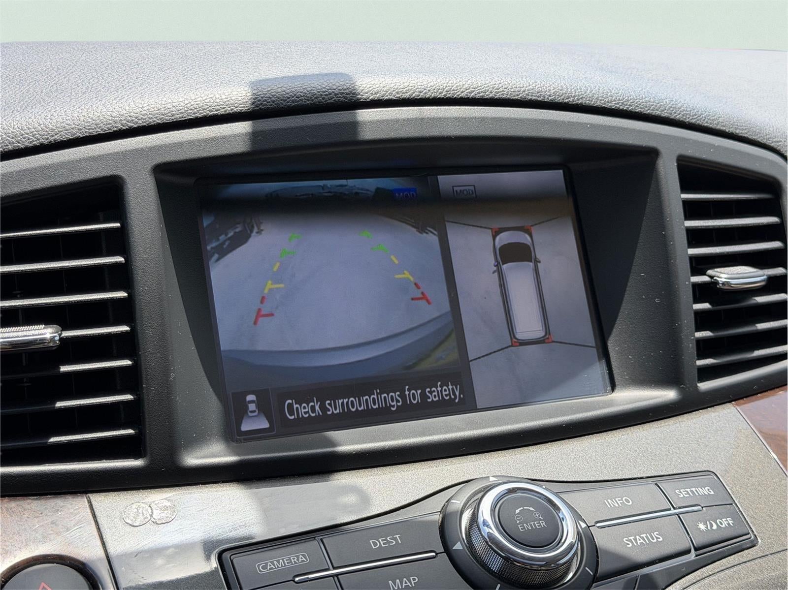 2015 Nissan Quest Platinum
